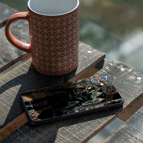 DC Comics The Joker Walking Dark Grounds Comic Art By Lee Bermejo iPhone 11 Skin